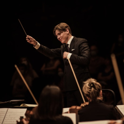 Der junge Stardirigent Klaus Mäkelä - Chef des Oslo Philharmonic Orchestras sowie des Orchestre de Paris