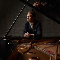 Highlight - Weltstar Leif Ove Andsnes spielt Sergej Rachmaninows Klavierkonzert