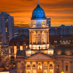 Der Gendarmenmarkt - Anziehungspunkt in Berlins neuer Mitte